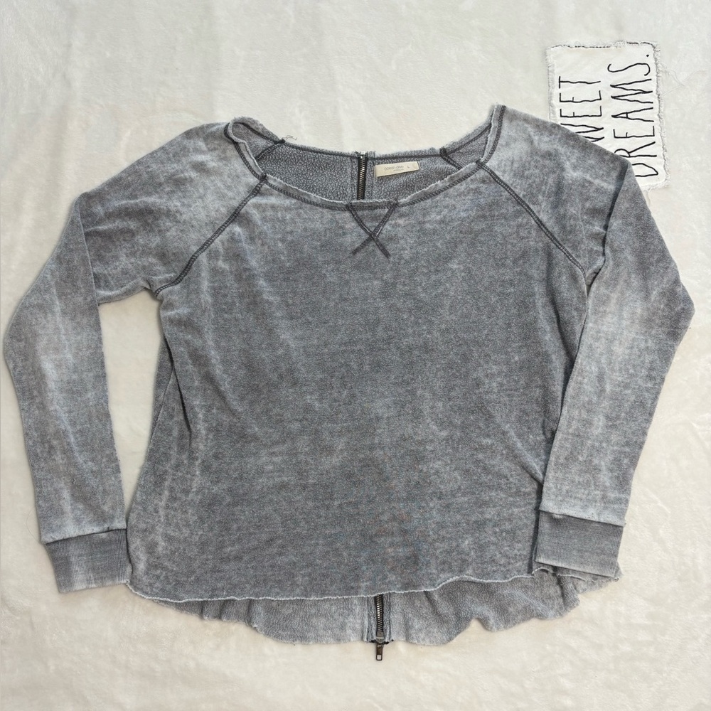 Ocean Drive Gray thin lightweight Sweater size large